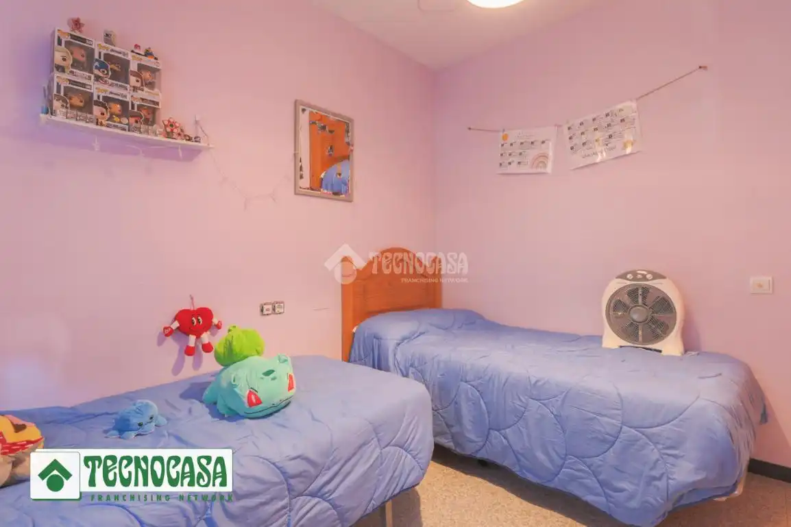 Schlafzimmer von Einfamilien-Reihenhaus zum Verkauf in Adra mit Terrasse