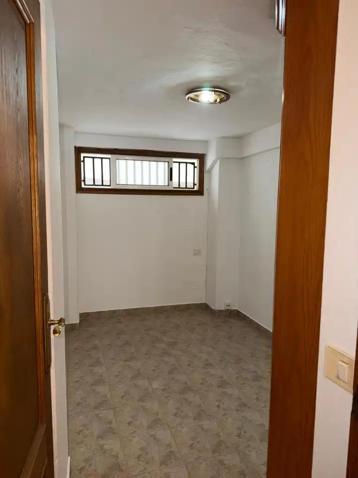 Ground floor for sale in A Coruña Capital   with Storage room