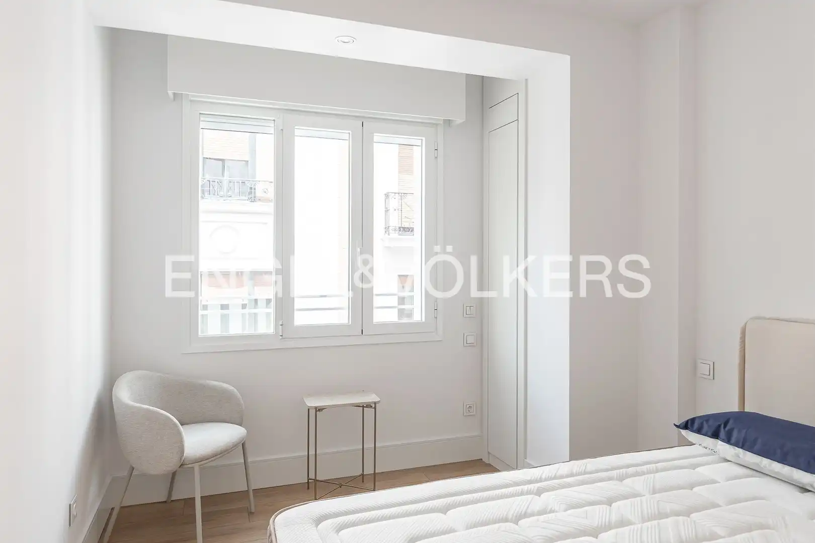 Schlafzimmer von Wohnung zur Miete in Madrid mit Klimaanlage, Heizung und Abstellraum
