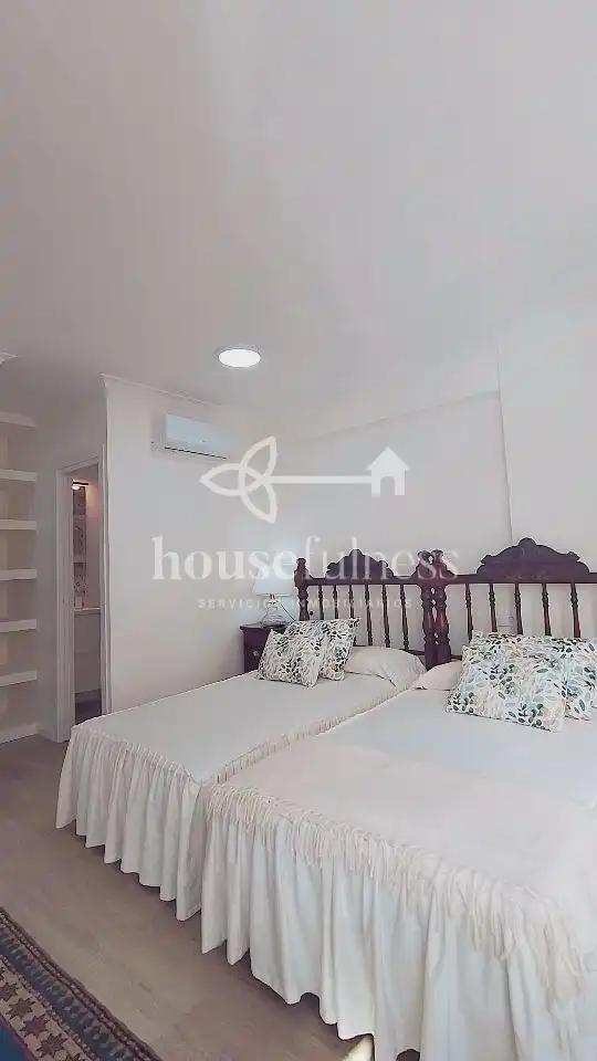 Habitación de Piso de alquiler en Ferrol con Aire acondicionado, Calefacción y Terraza