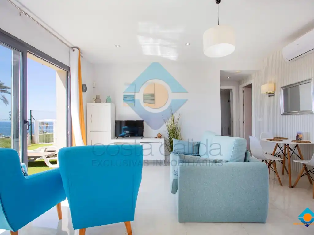 Wohnzimmer von Erdgeschoss zum Verkauf in Mazarrón mit Klimaanlage, Privatgarten und Terrasse