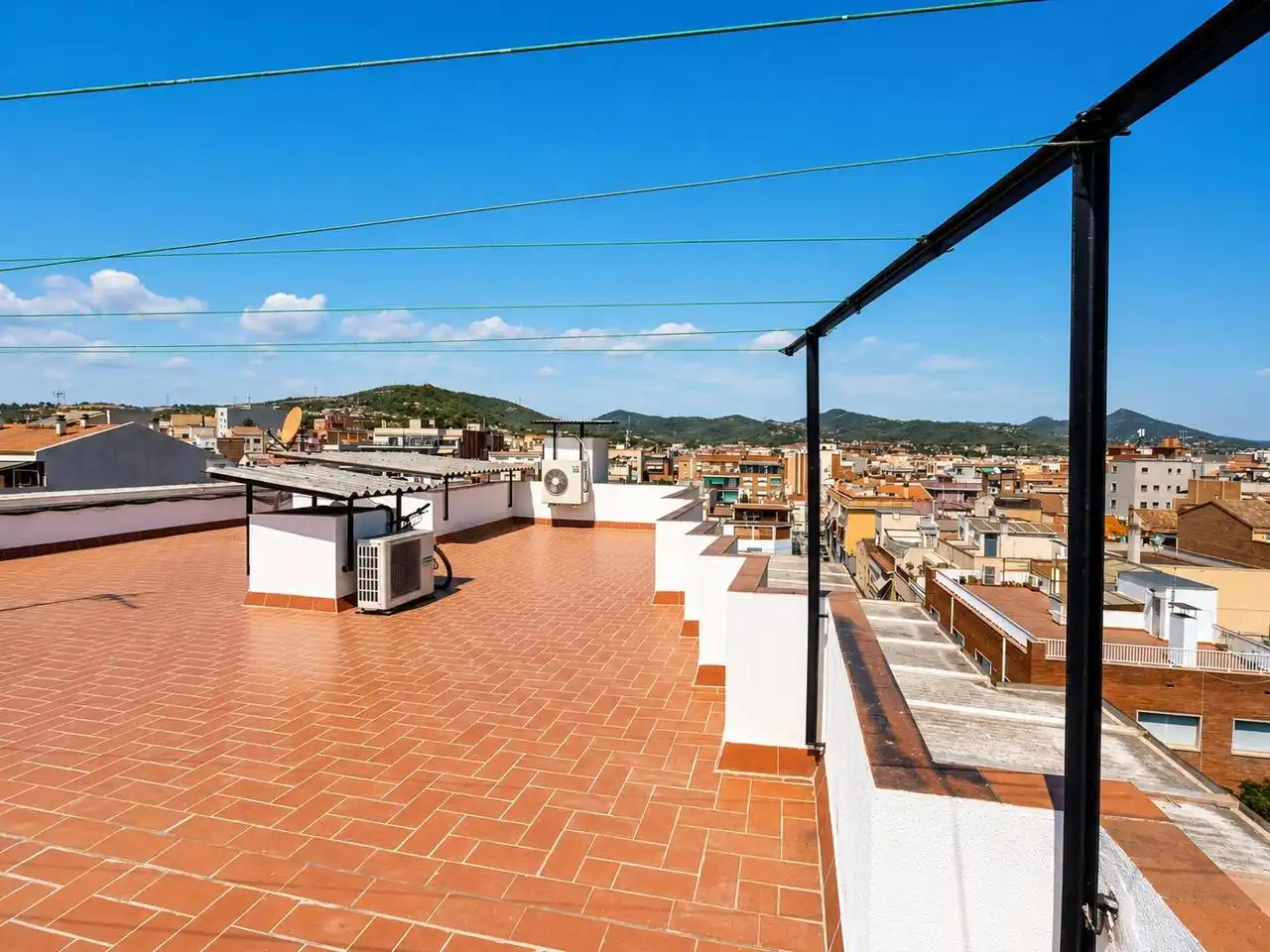 Terraza de Piso en venta en Sant Boi de Llobregat con Calefacción