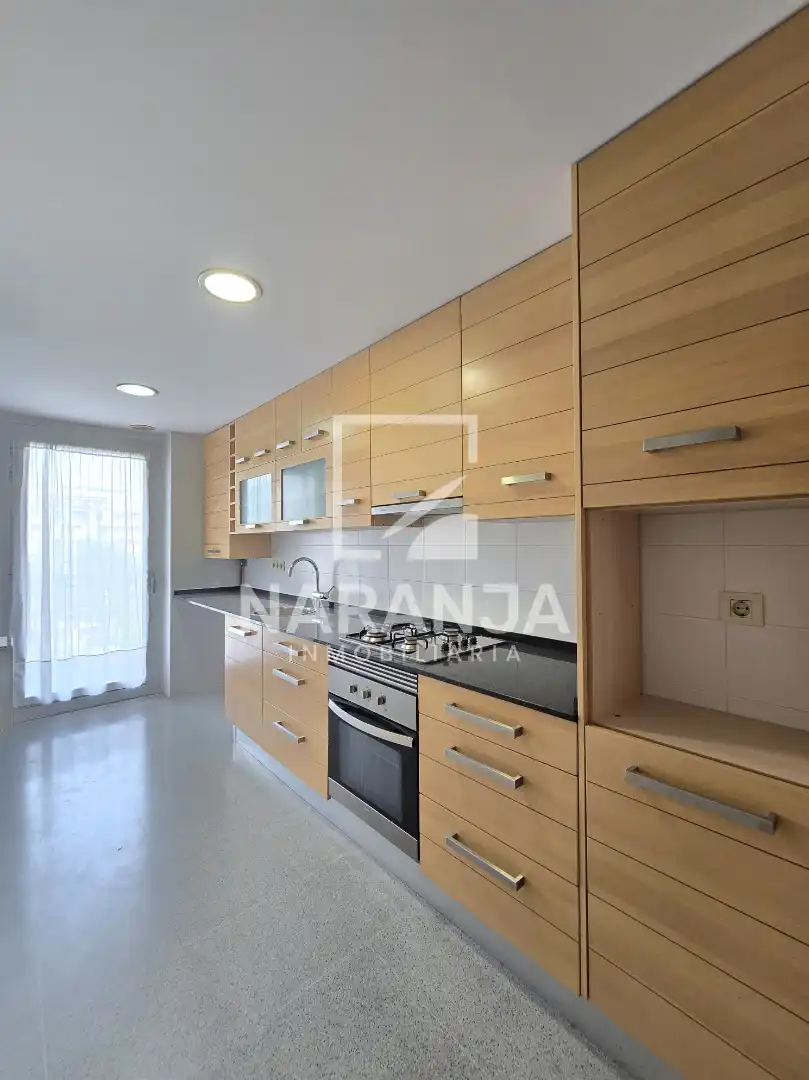 Appartamento con terrazza in vendita a Sant Joan Baptista, imagen 18