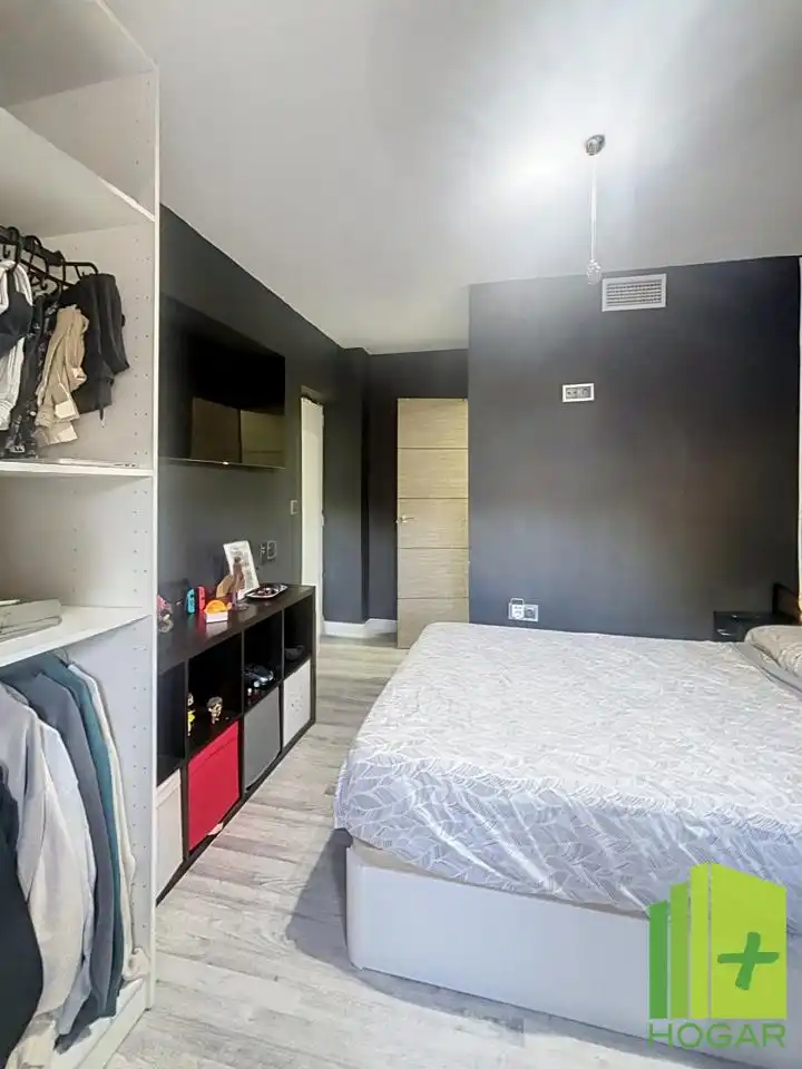 Dormitori de Casa o xalet en venda en La Guardia de Jaén amb Aire condicionat, Jardí privat i Terrassa