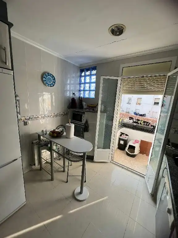 Cocina de Piso en venta en  Logroño con Calefacción, Parquet y Terraza