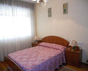 Bedroom of Flat to rent in Santiago de Compostela   with Furnished