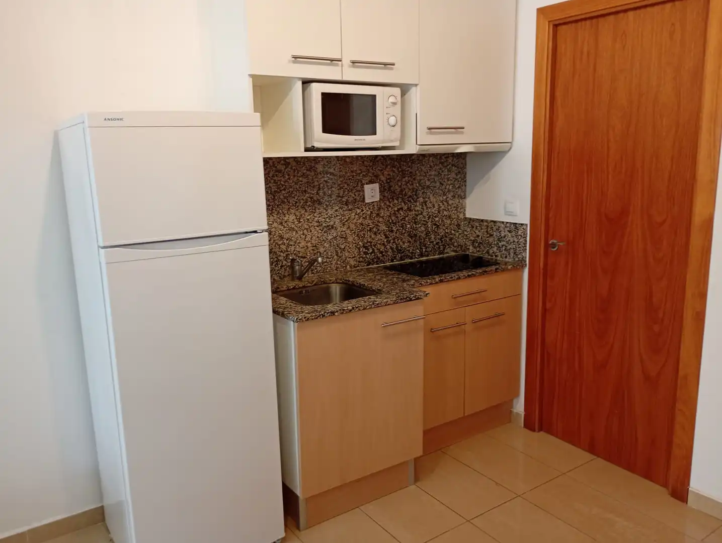 Study for rent in Carrer de Lope de Vega, 98, El Poblenou