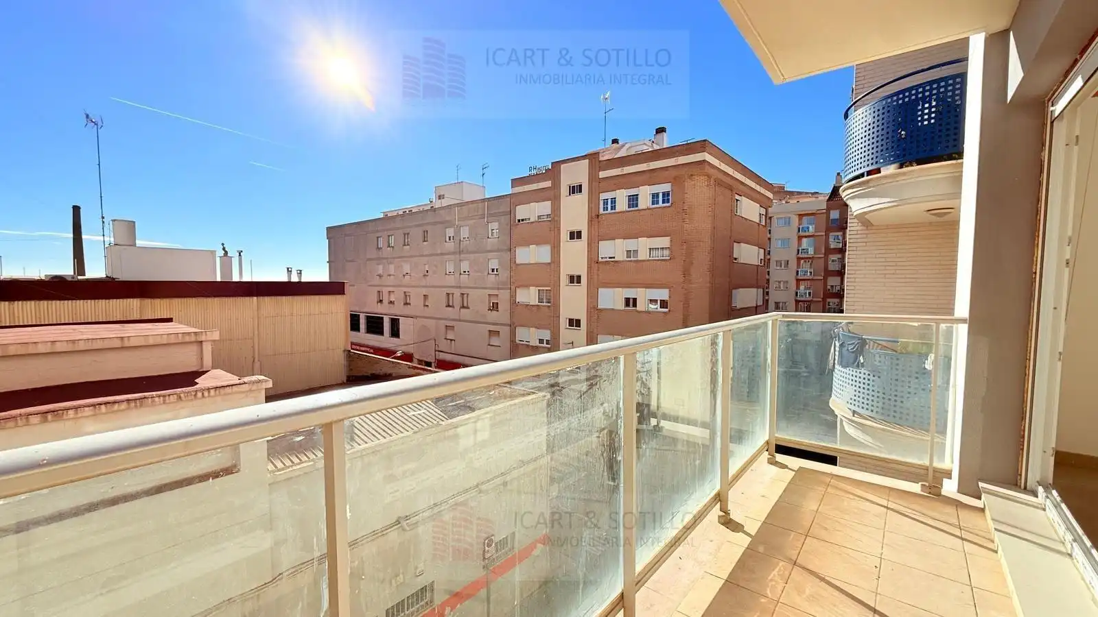 Wohnung mit Terrasse zum Verkauf in Casco Urbano, imagen 7