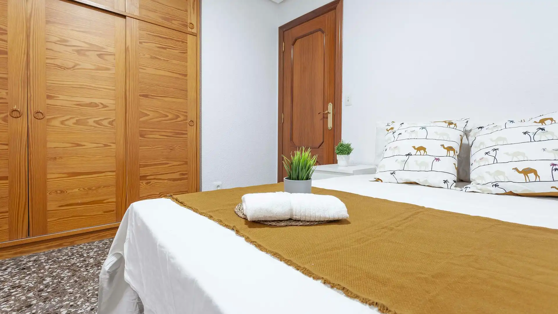 Dormitori de Pis per a compartir en  Valencia Capital amb Rentadora