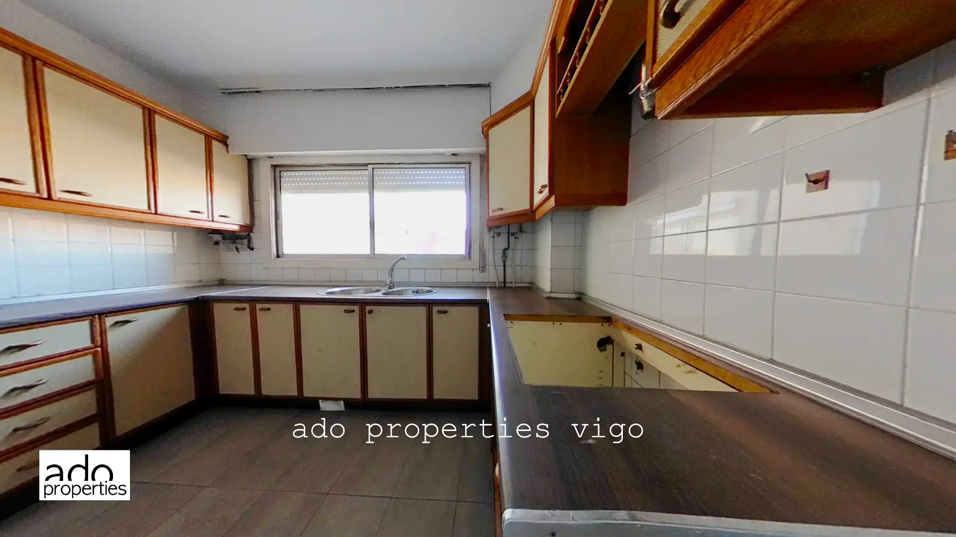 Cocina de Piso en venta en Vigo  con Terraza