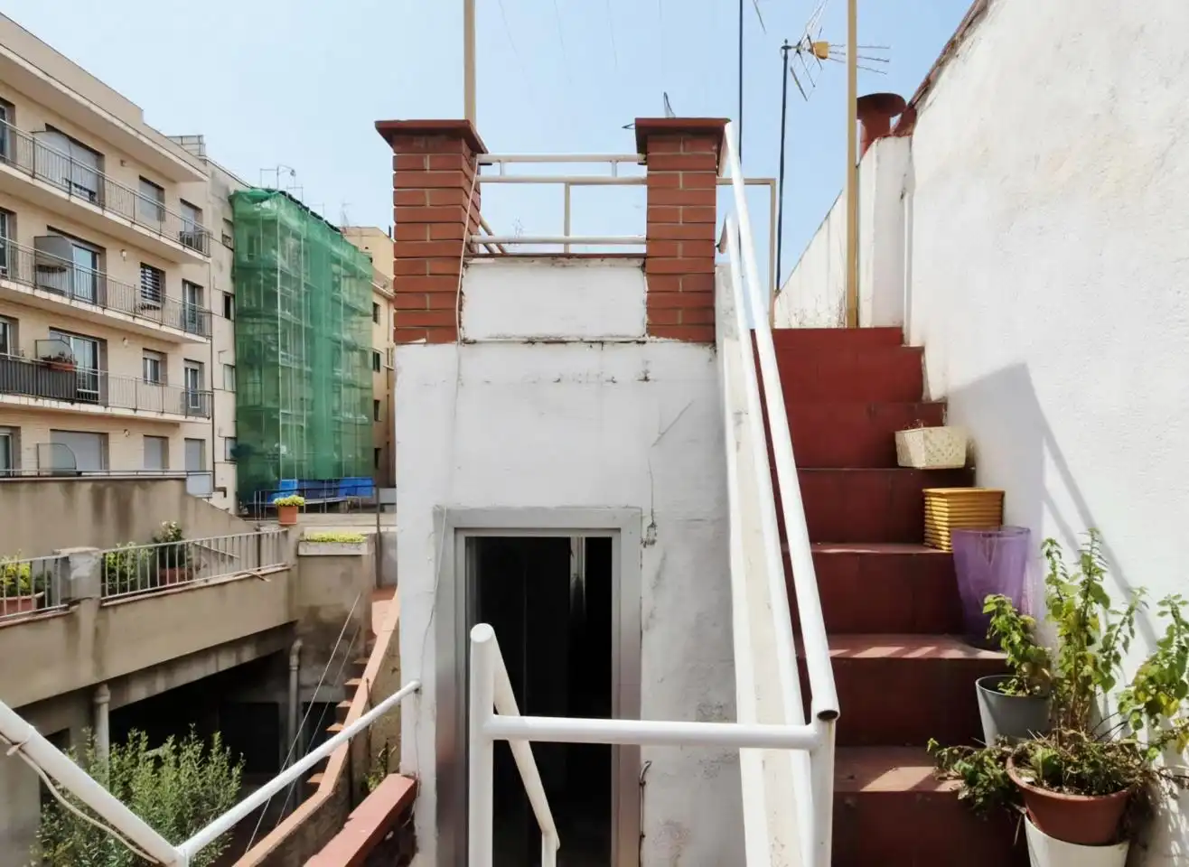 Casa adosada en venta en De La Reina Elionor, Gràcia