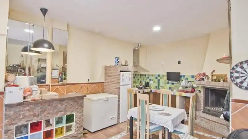 Cuina de Casa o xalet en venda en Motril amb Aire condicionat i Balcó