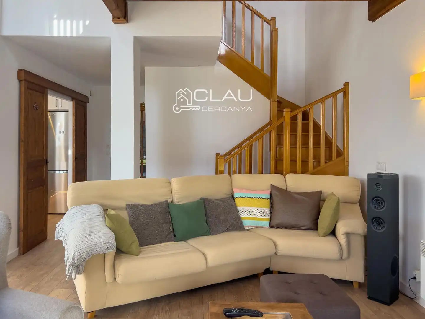 Living room of Detached homes for rent in Osséja  with Heating, Private garden and Parquet flooring