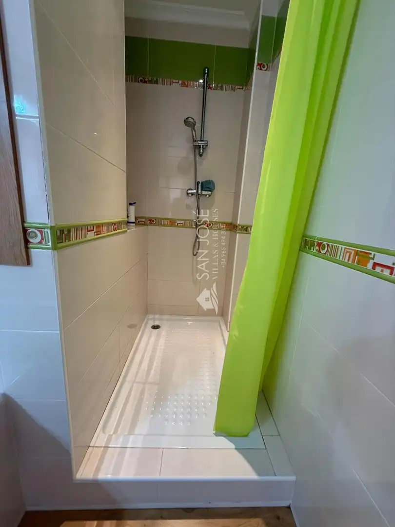 Bany de Casa o xalet en venda en Aspe amb Aire condicionat, Terrassa i Traster