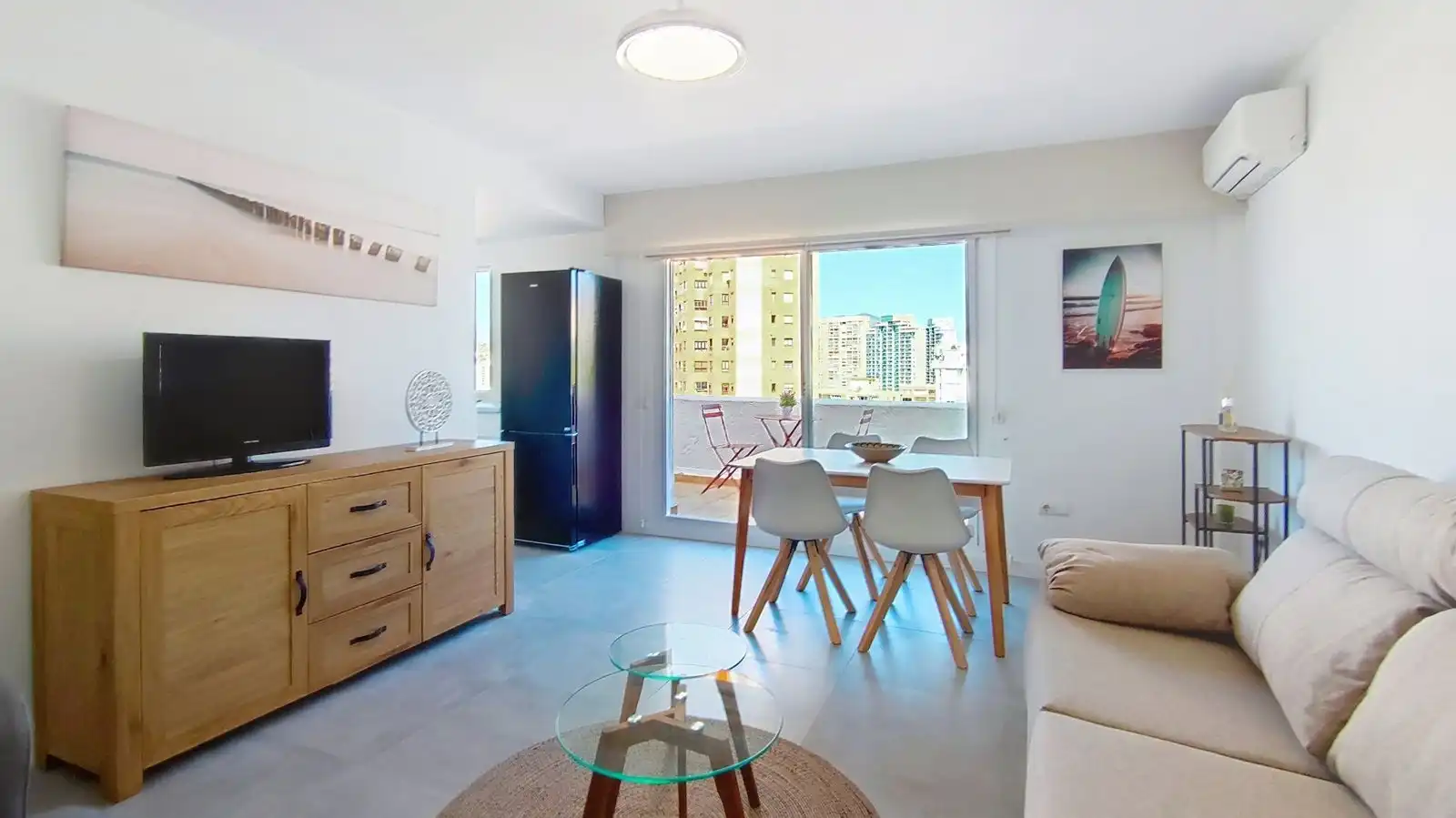Apartamento con terraza en venta en Playa de Poniente, imagen 3