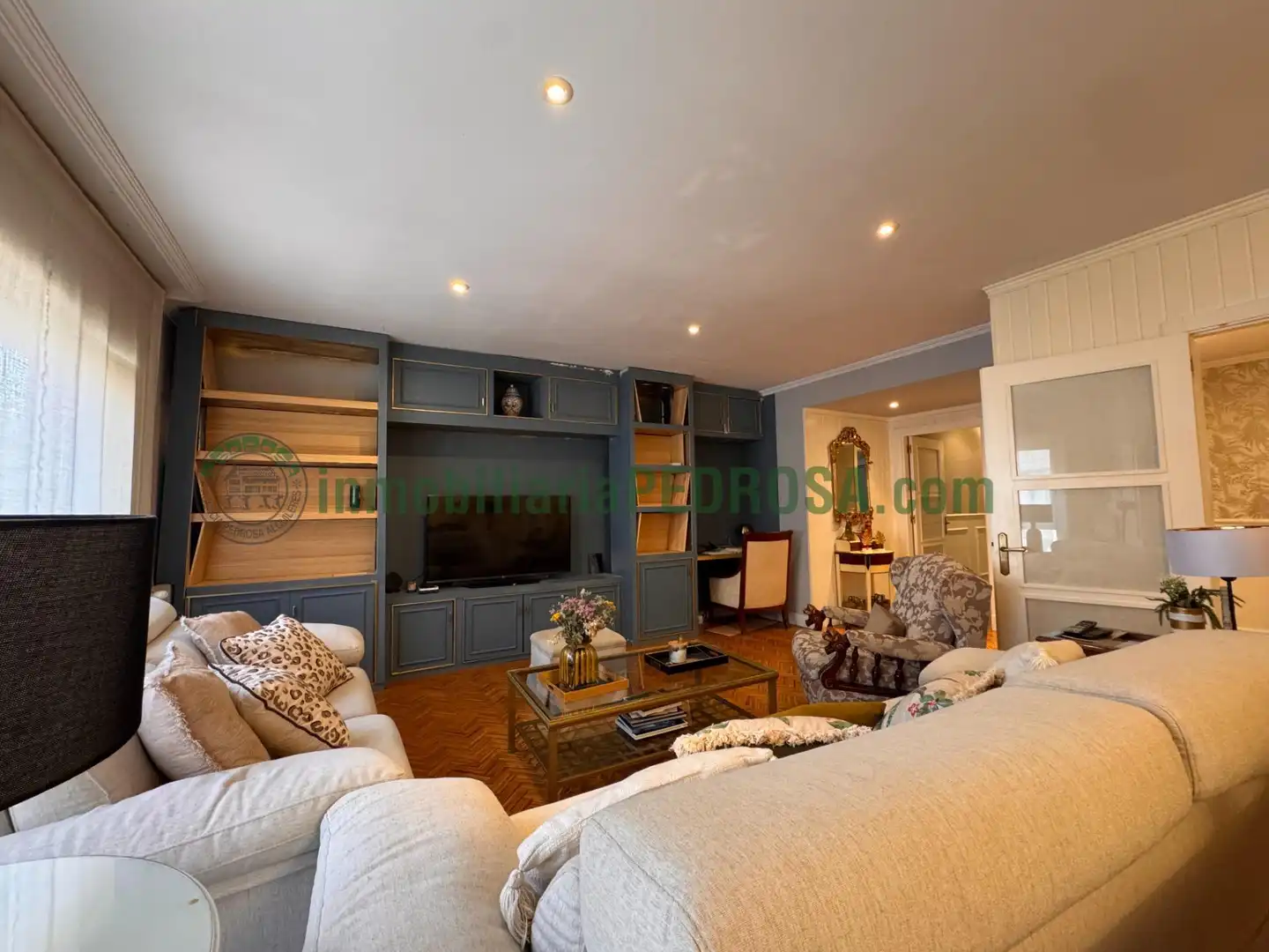 Sala de estar de Piso en venta en Pontevedra Capital  con Calefacción