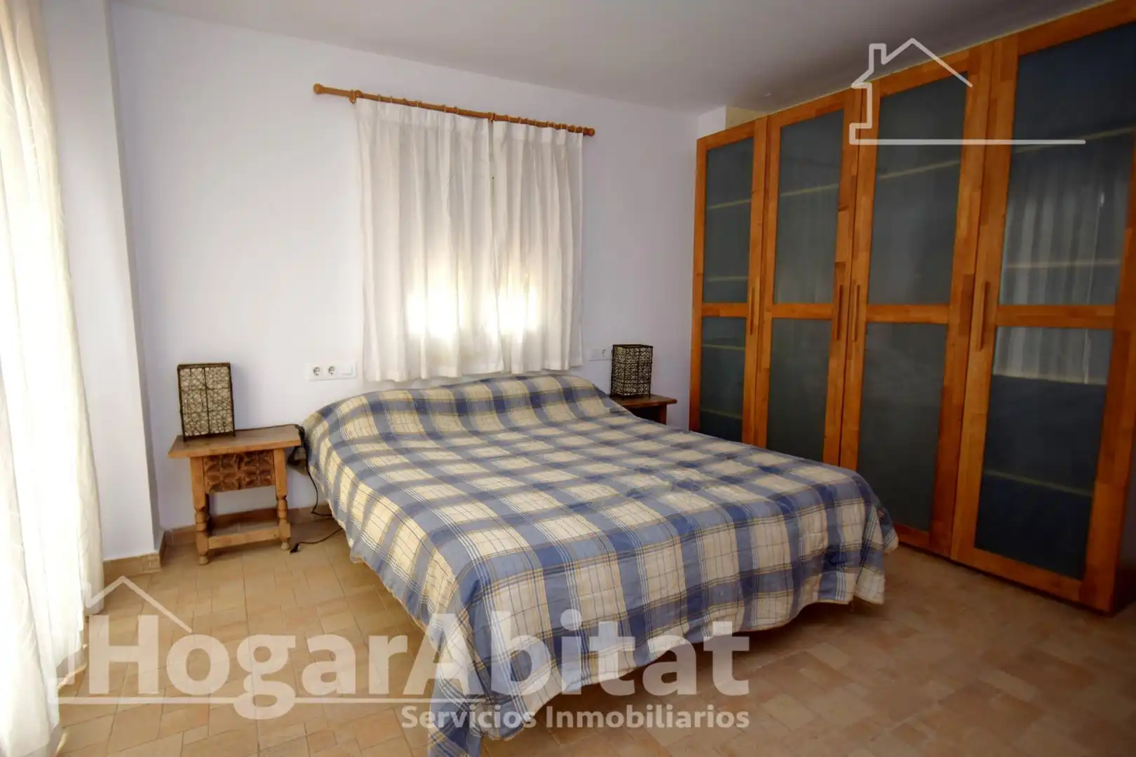 Habitación de Casa o chalet en venta en Llíria con Aire acondicionado, Calefacción y Jardín privado