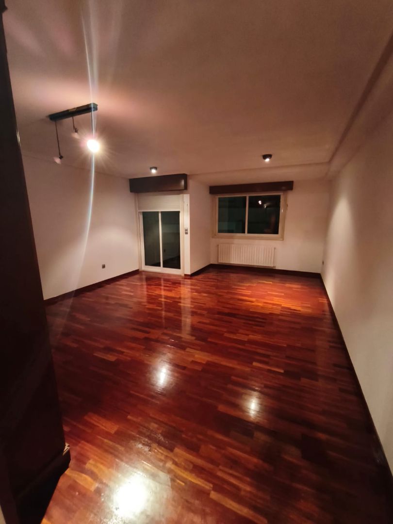 Flat for sale in Ourense Capital   with Heating, Parquet flooring and Oven