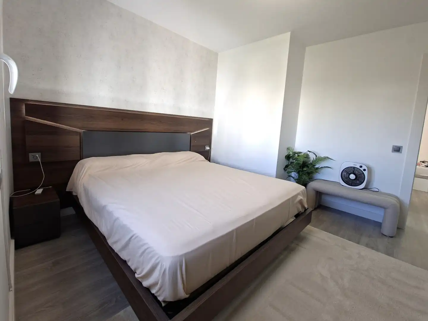 Bedroom of Flat for sale in Maó - Mahón  with Air Conditioner, Furnished and Balcony
