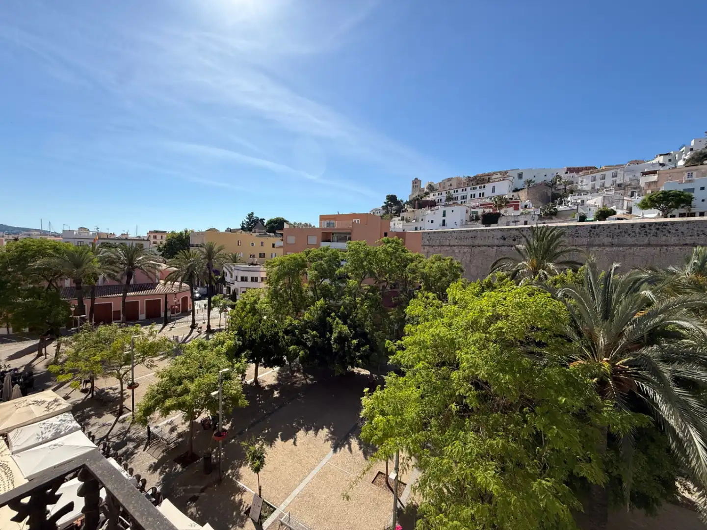 Vista exterior de Apartamento en venta en Eivissa con Aire acondicionado y Balcón