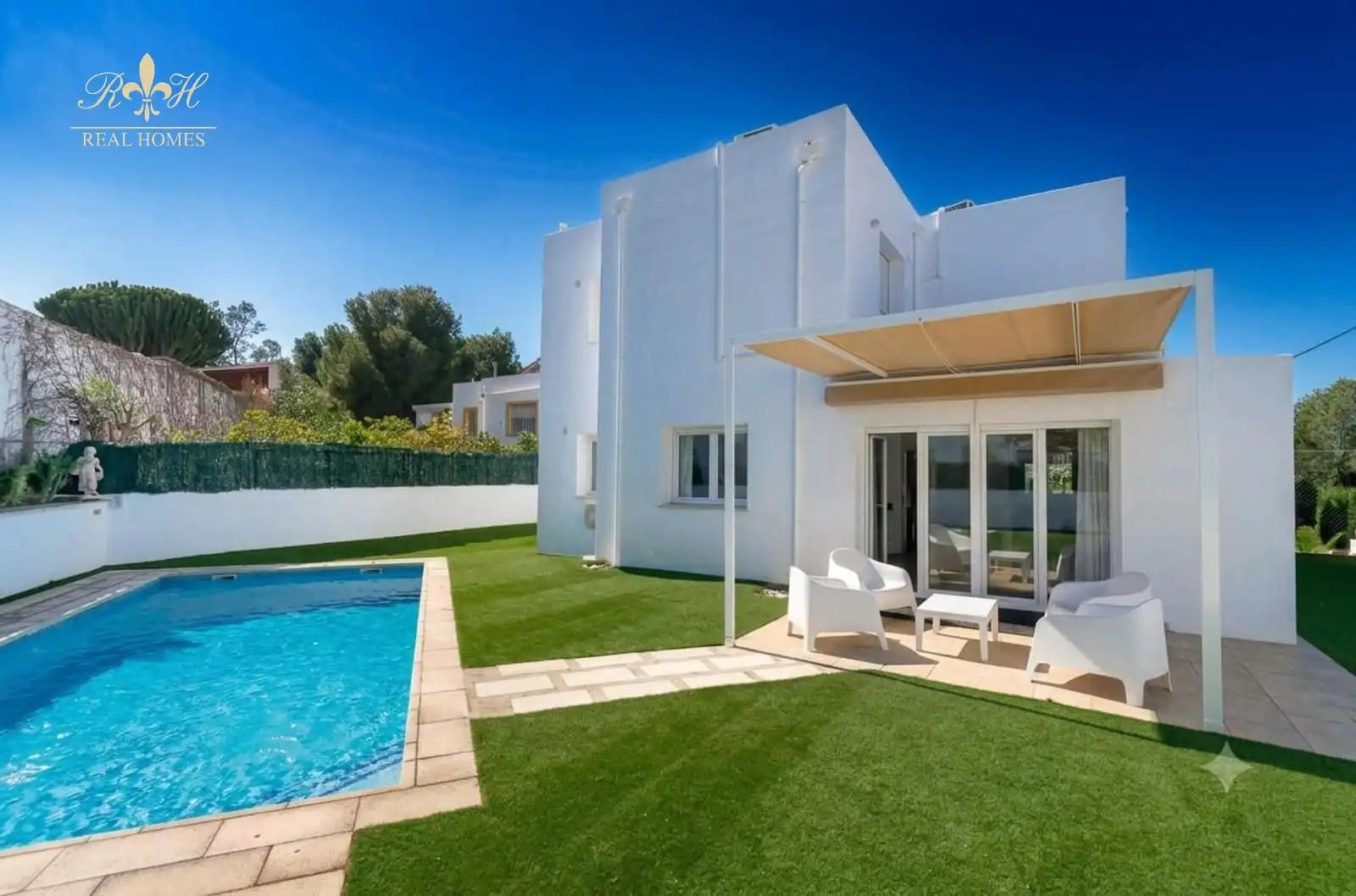 Villa avec piscine à vendre à PINSA