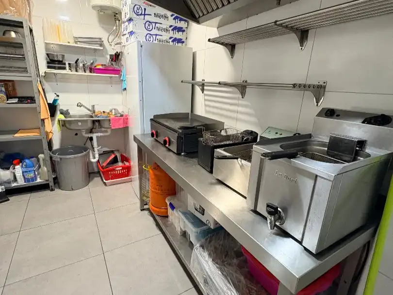 Cocina de Local en traspaso en Vinaròs con Terraza, Amueblado y Internet