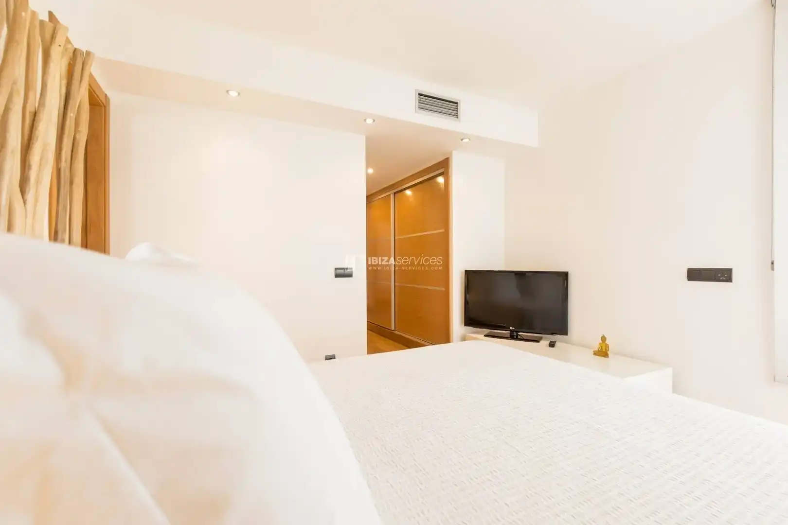 Flat for rent in Marina Botafoc - Platja de Talamanca