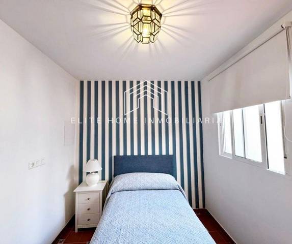 Casa adosada en Alquiler en Centro