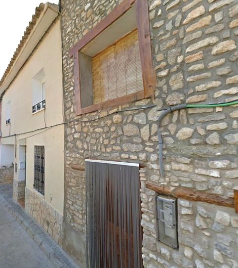Foto 2 von Einfamilien-Reihenhaus zum Verkauf in Jesus, Lanaja, Huesca
