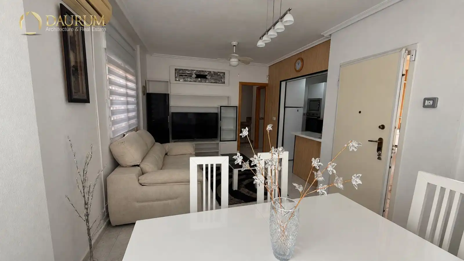 Casa bifamiliare con piscina in vendita a CALLE MARIA SAN GIL NOAIN, imagen 6