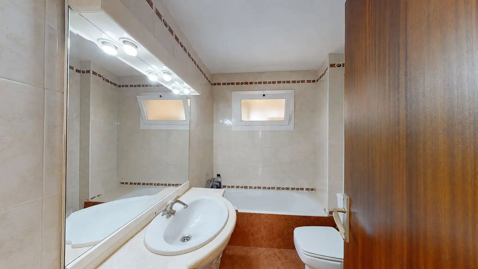 Flat with lift for sale in Ponent, imagen 2