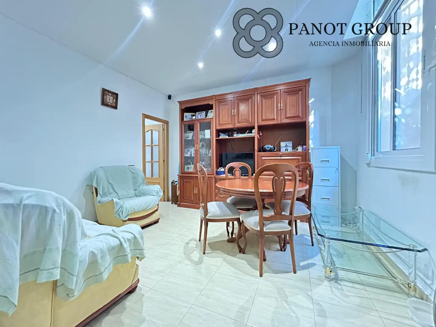 Living room of Flat for sale in Barcelona  with Terrace and Furnished
