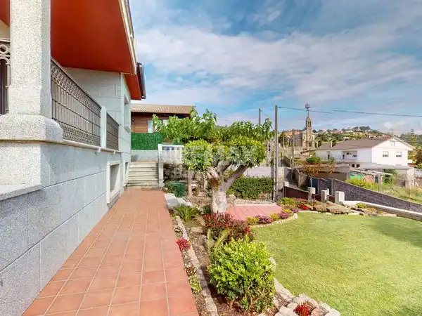 Jardín de Casa o chalet en venta en Vigo  con Calefacción, Jardín privado y Terraza