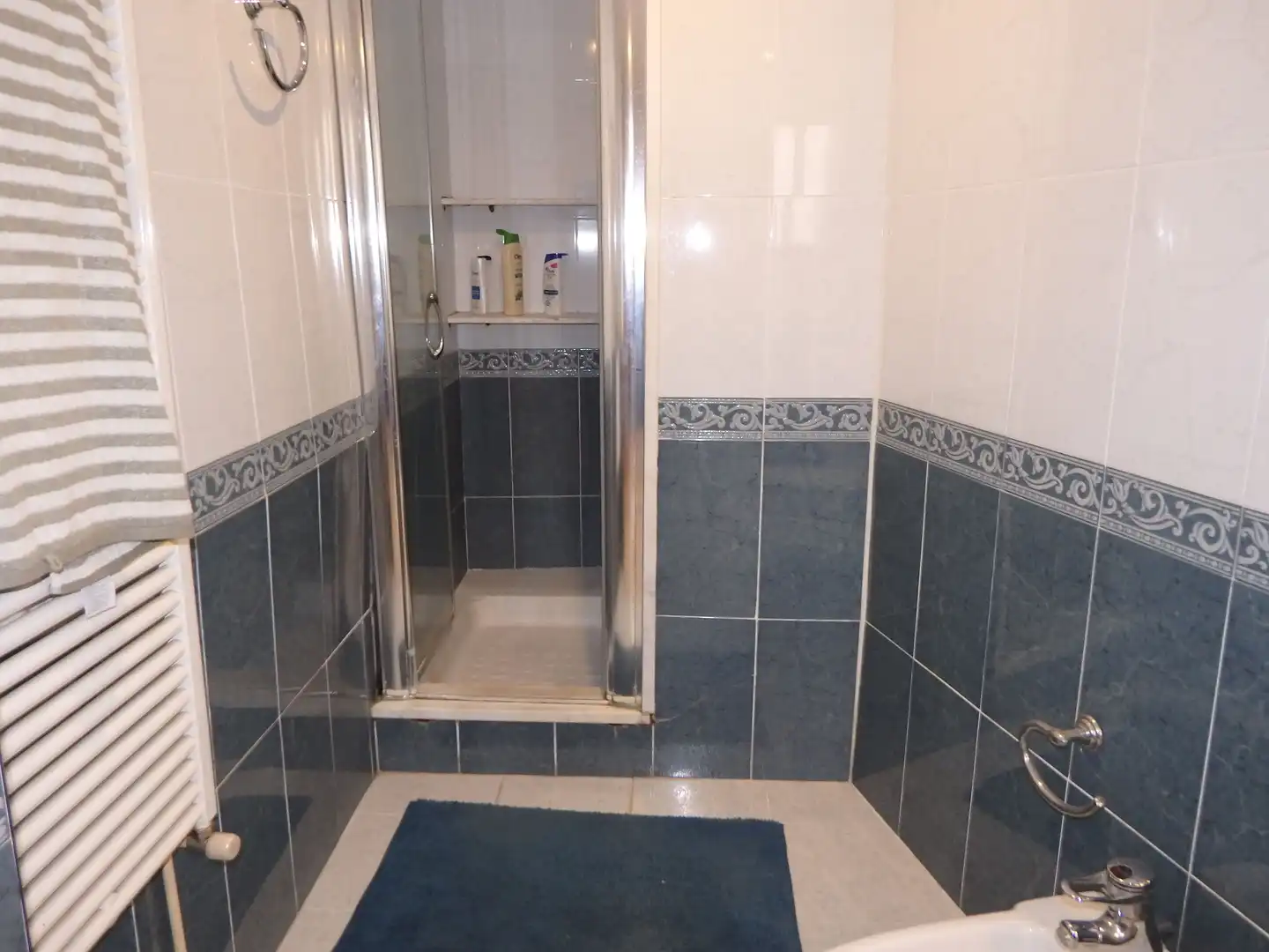 Bathroom of Houses for rent in Buñol  with Air Conditioner, Heating and Terrace