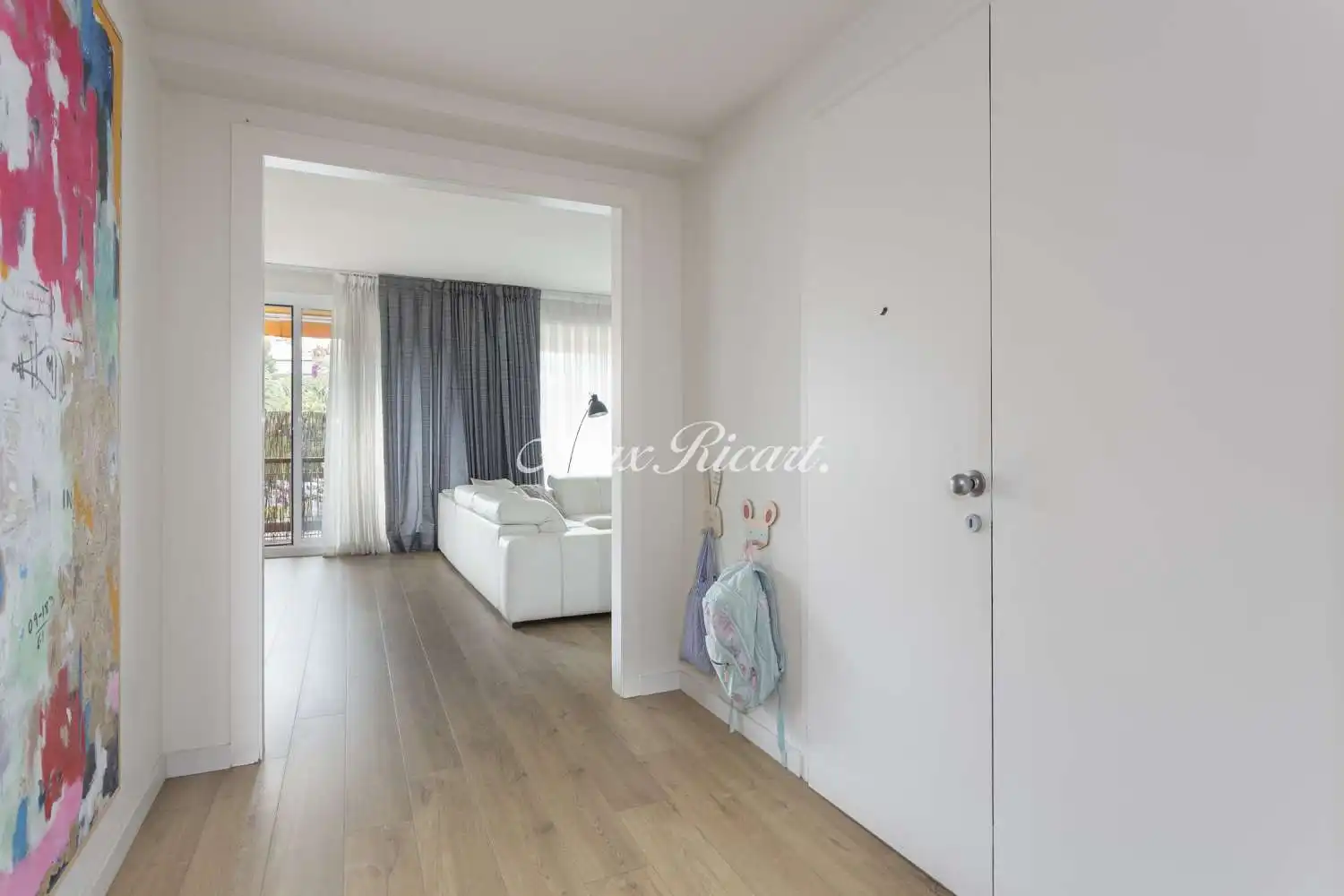 Wohnung zur Miete in Barcelona mit Klimaanlage, Heizung und Terrasse