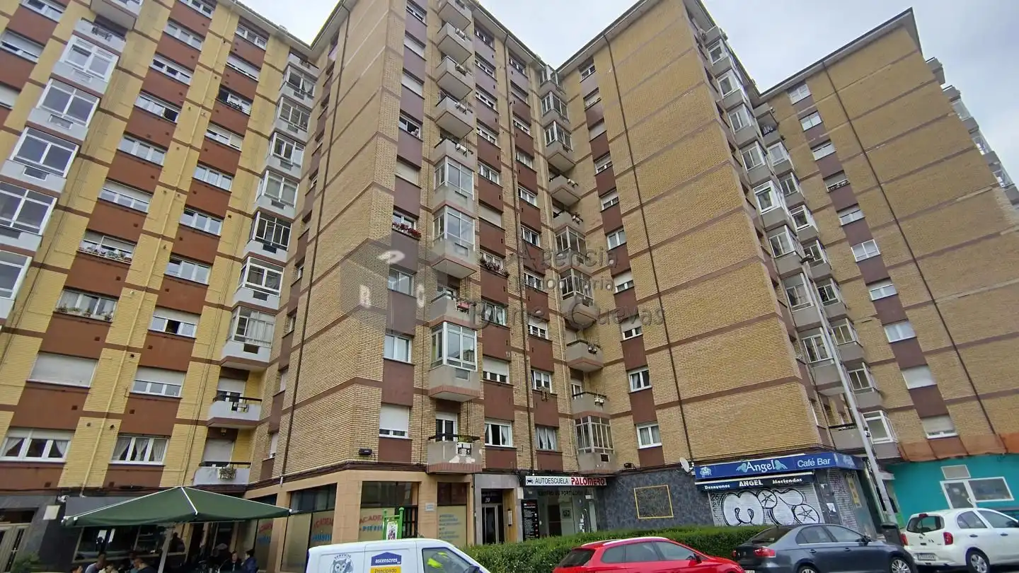 Exterior view of Flat for sale in Gijón   with Heating, Parquet flooring and Terrace