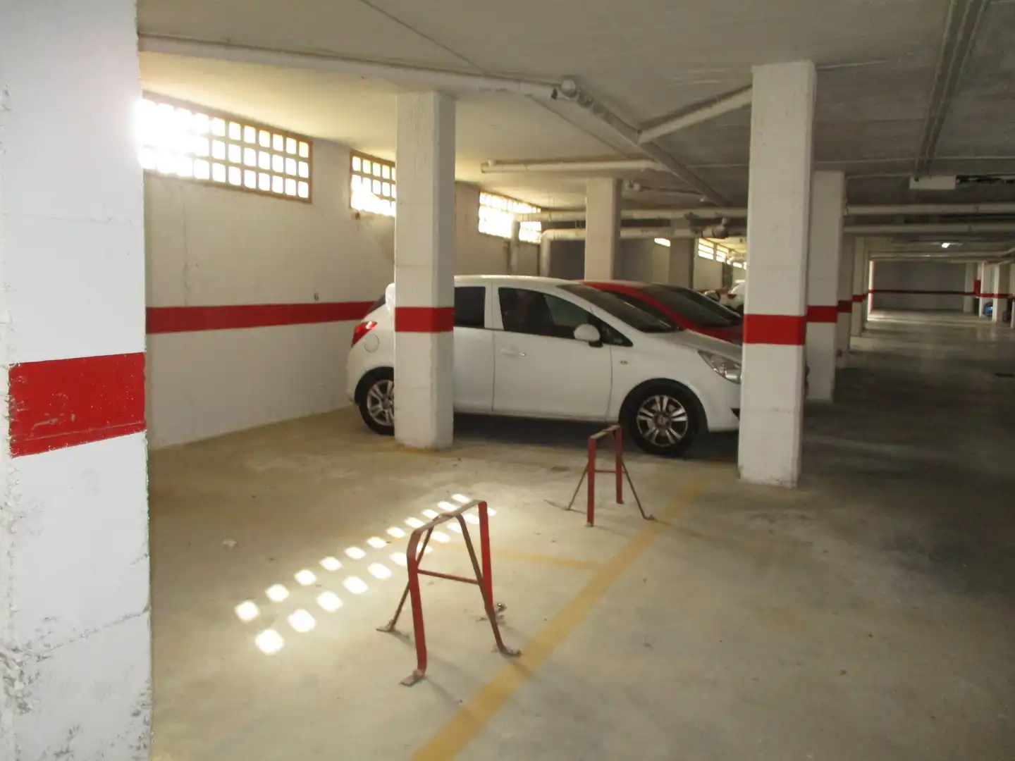 Parkplatz von Wohnung zur Miete in Cártama mit Klimaanlage, Terrasse und Möbliert