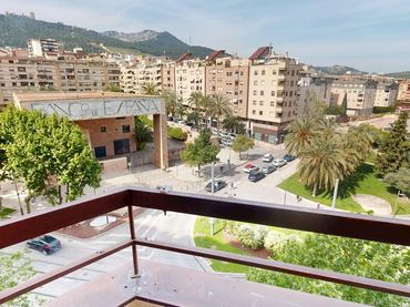 Appartement avec ascenseur à vendre à Paseo de la Estación