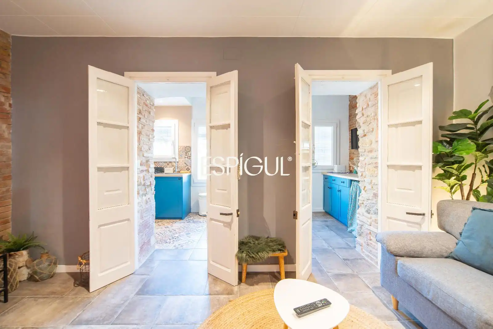 Schlafzimmer von Wohnung zum Verkauf in Girona mit Klimaanlage, Heizung und Terrasse