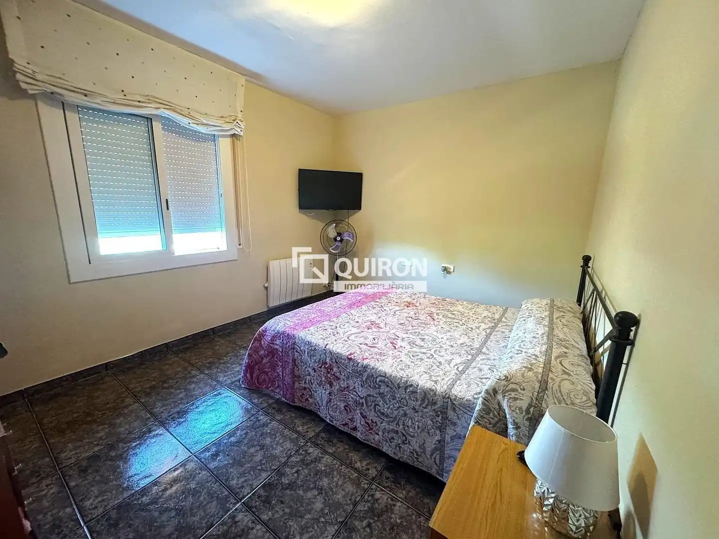 Habitación de Casa o chalet en venta en La Bisbal del Penedès con Aire acondicionado, Calefacción y Terraza