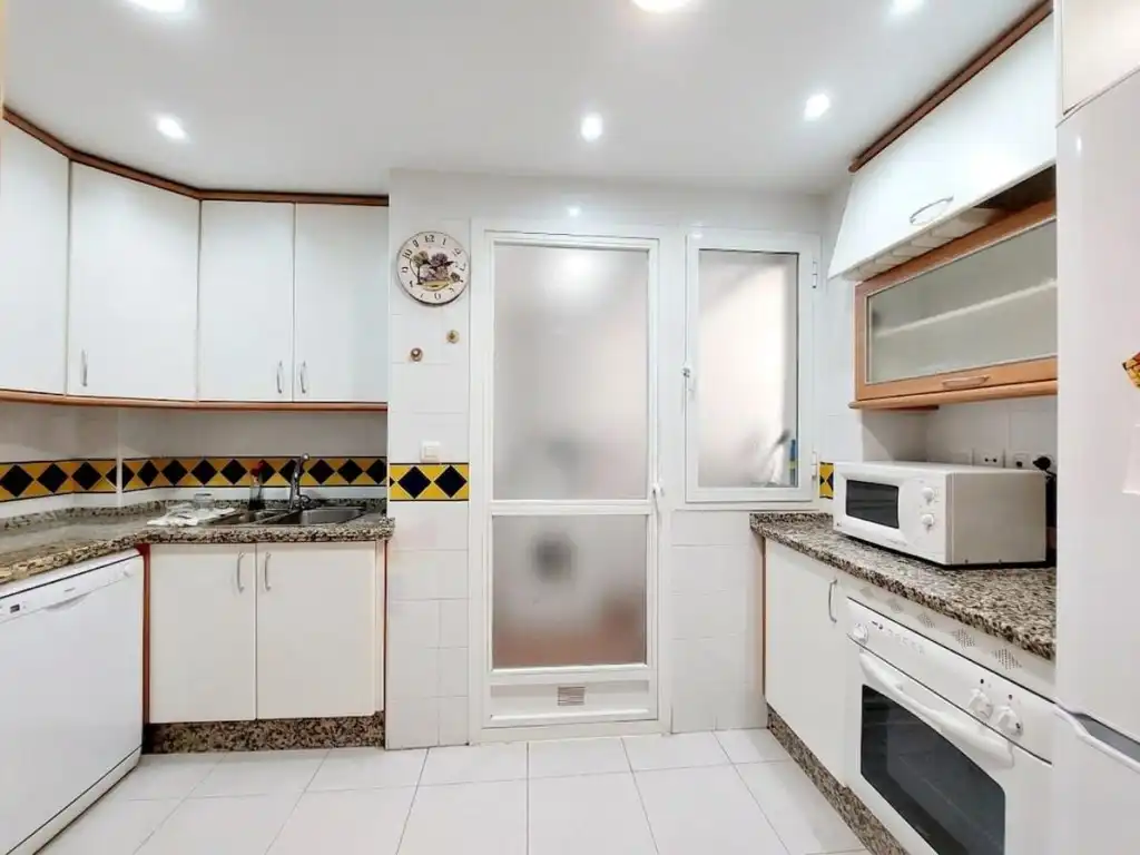 Kitchen of Apartments for sale in Badajoz