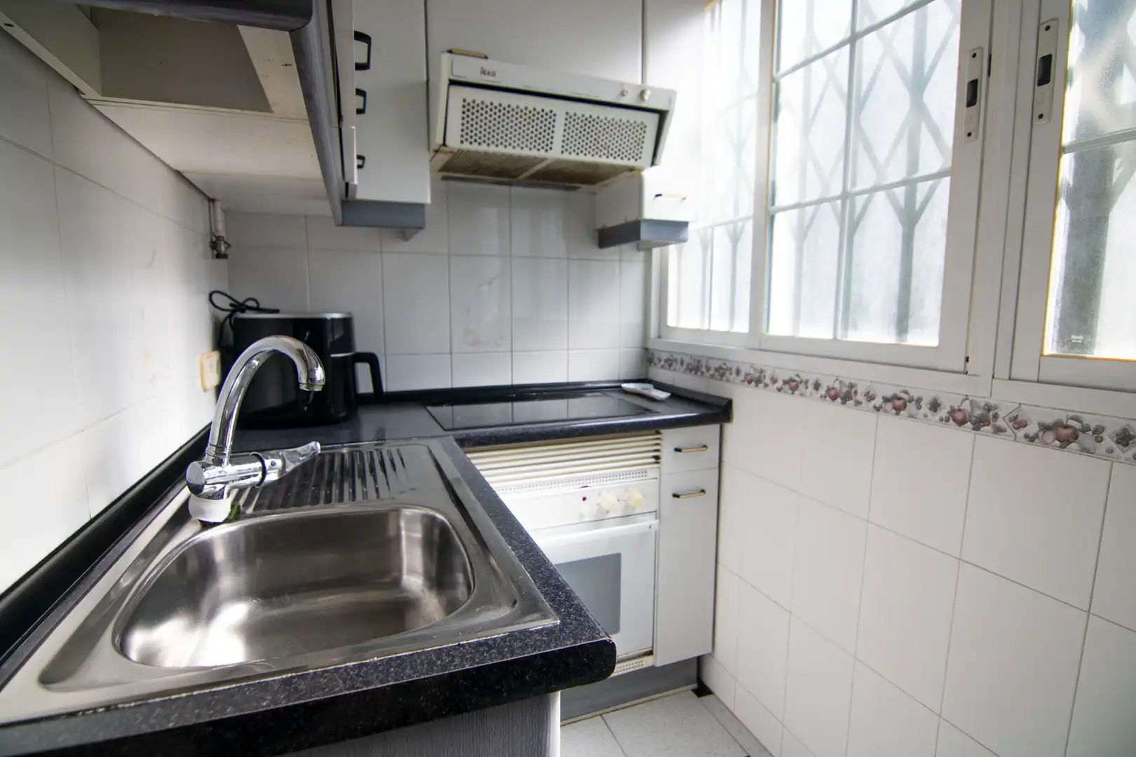 Kitchen of Flat for sale in Madrid  with Terrace and Furnished