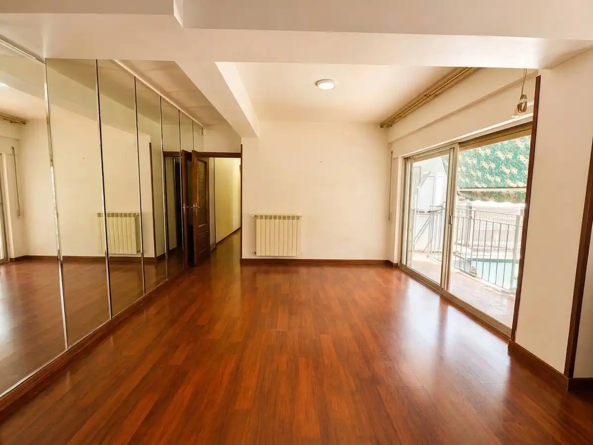 Piso con ascensor en venta en Ciudad Lineal, imagen 2