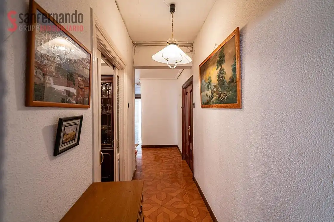 Piso en venta en Santander con Calefacción y Balcón
