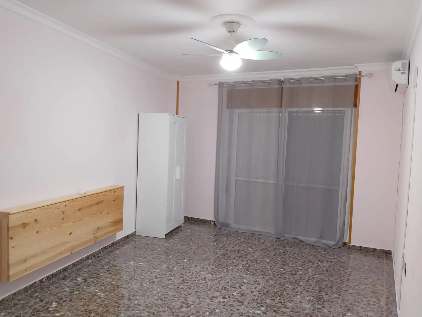 Schlafzimmer von Einfamilien-Reihenhaus zum Verkauf in Alhama de Murcia mit Klimaanlage, Terrasse und Abstellraum