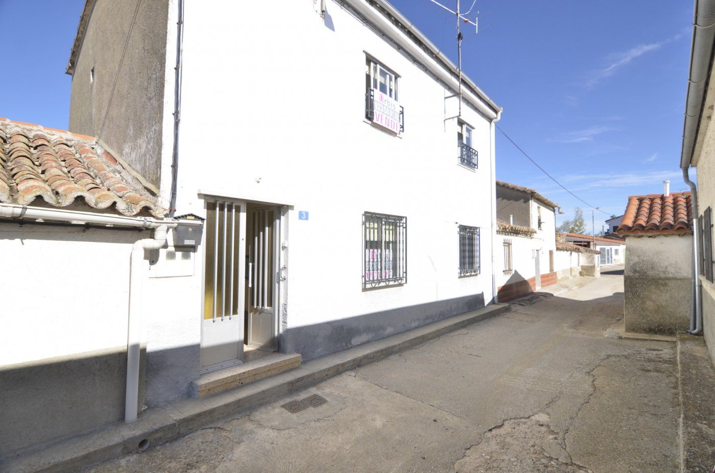 Exterior view of House or chalet for sale in Galisancho  with Heating