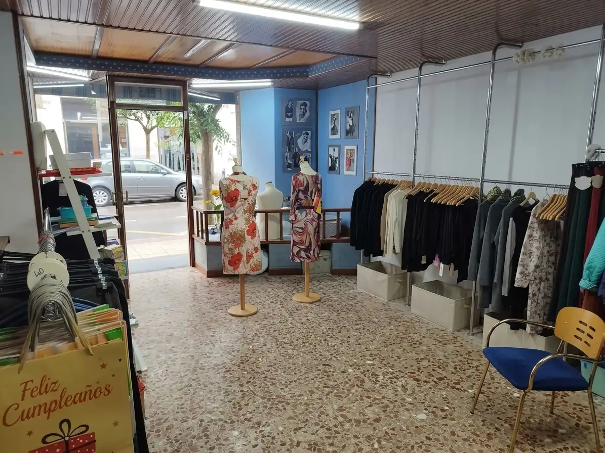 Business premises for sale in Calle Antonio Hurtado de Mendoza, imagen 2