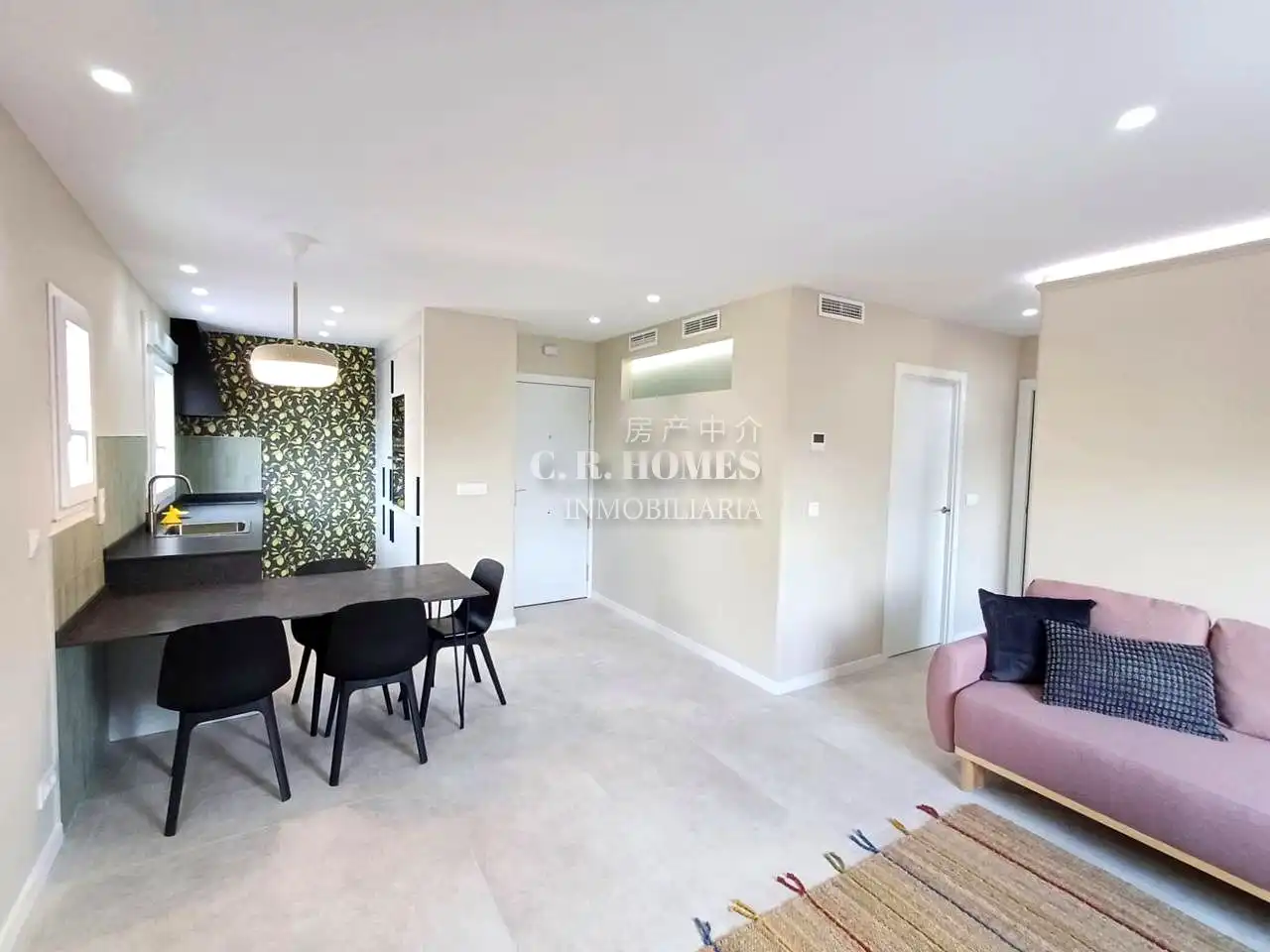 Vista exterior de Piso en venta en  Madrid Capital con Aire acondicionado