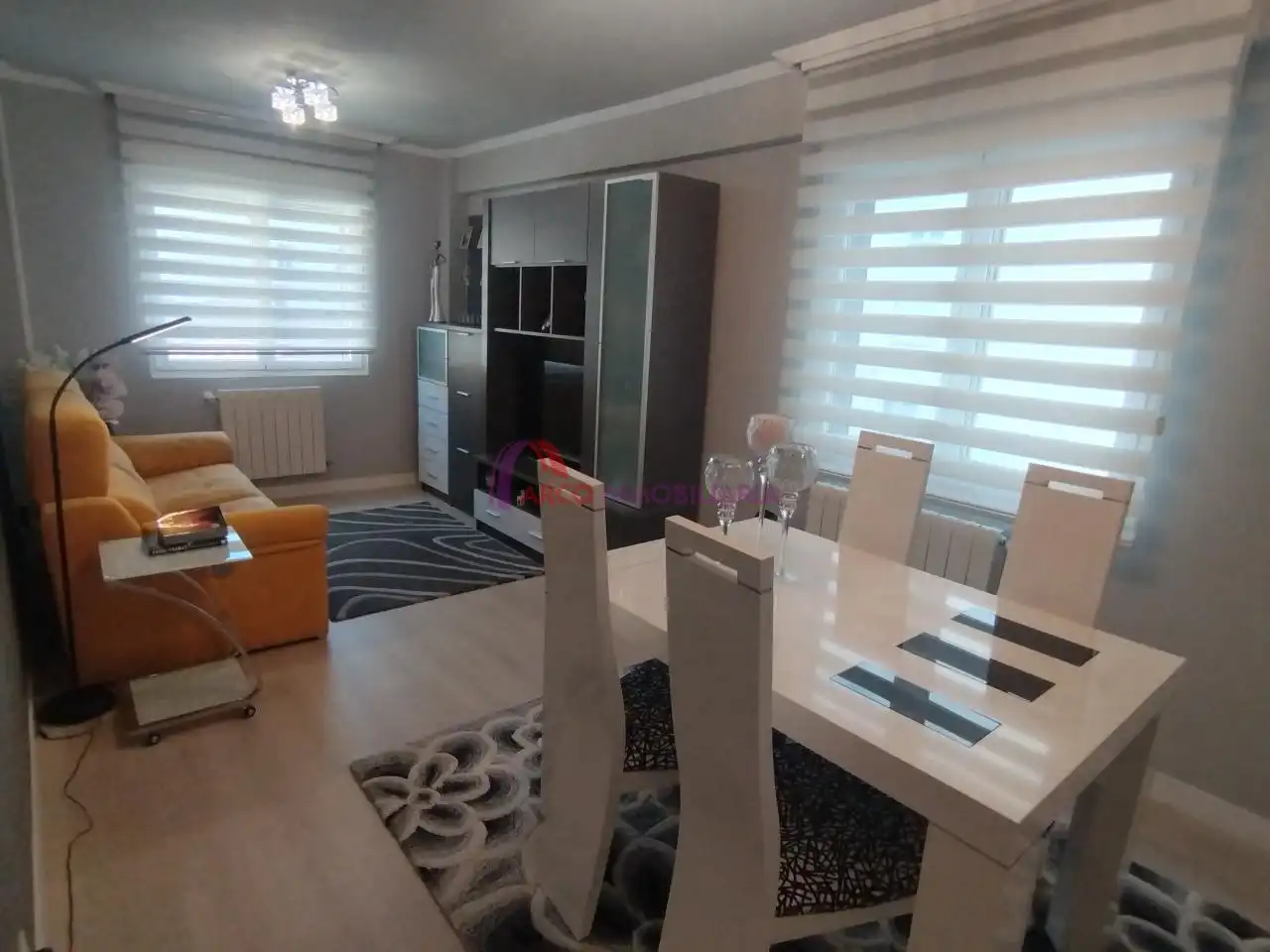 Sala de estar de Piso en venta en Burgos con Calefacción y Amueblado