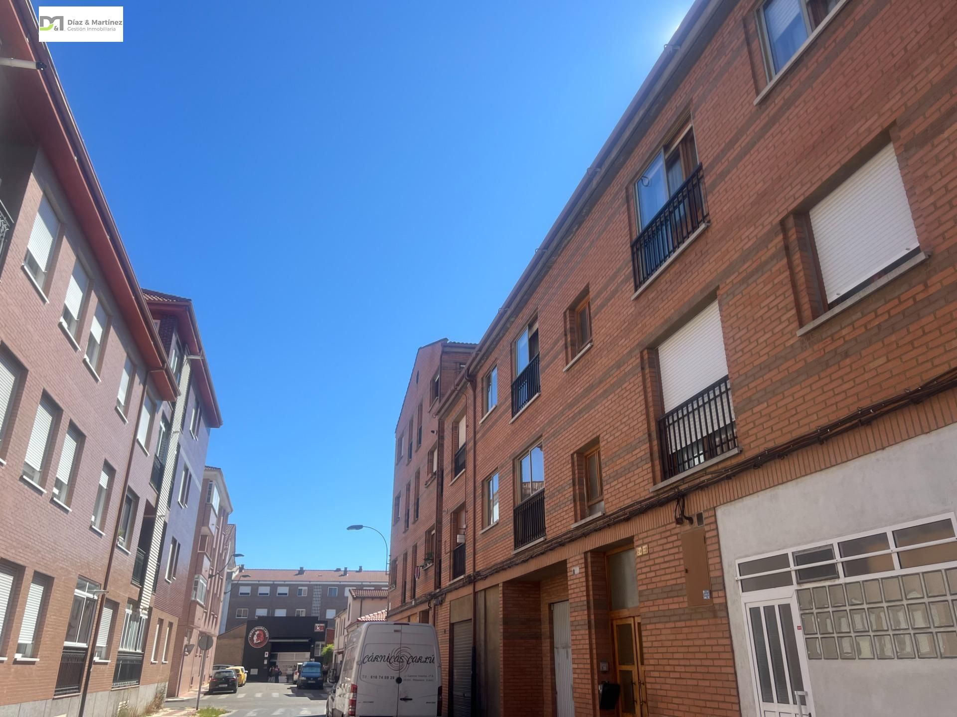 Piso en venta en Trobajo del Camino